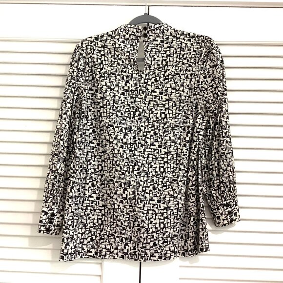 Kate Spade Reade Tie Neck Patterned Blouse in Black/White Size 6 - Picture 3 of 16